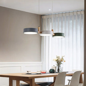 Nordische LED Pendelleuchte Dimmbar Eisen und Holz 77cm