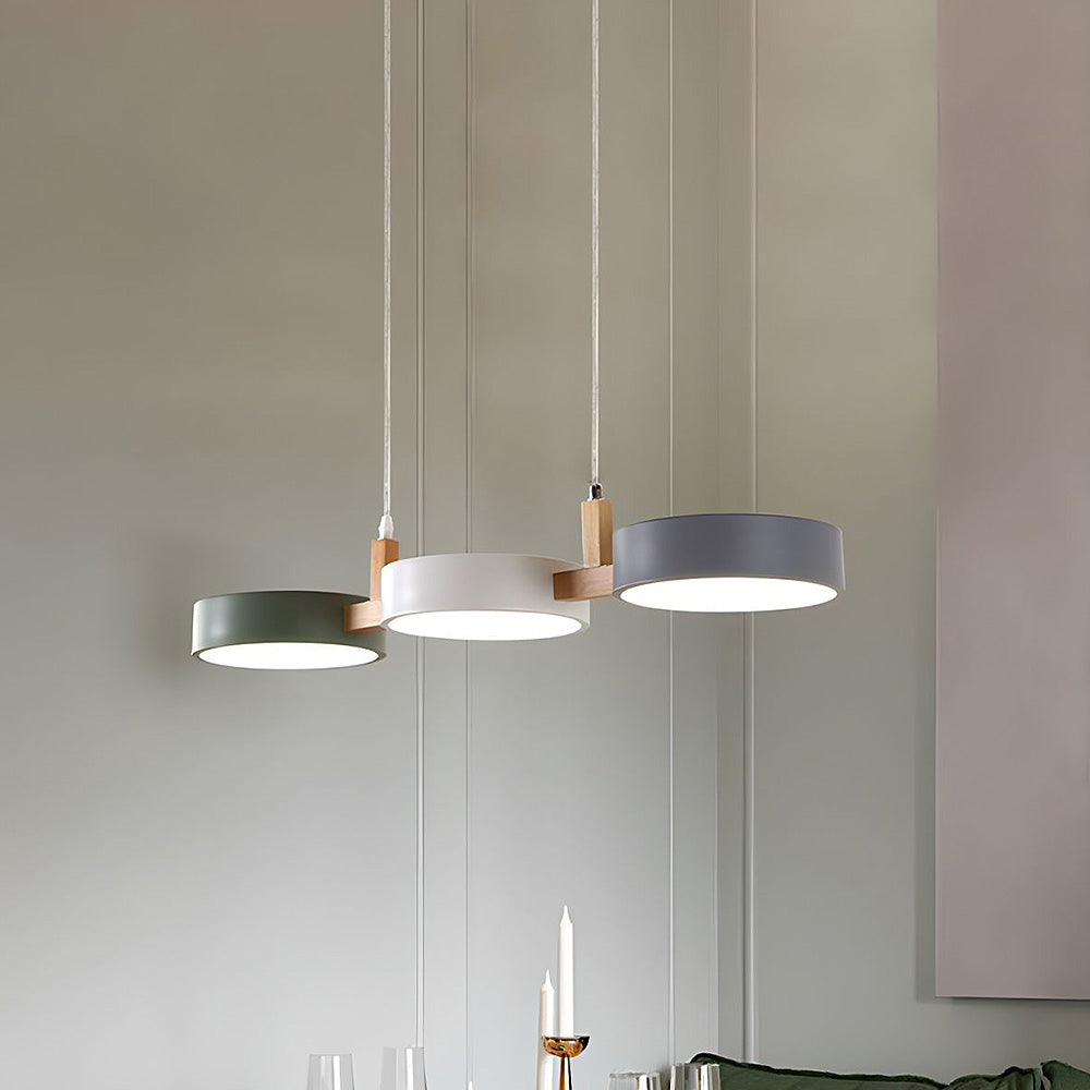 Nordische LED Pendelleuchte Dimmbar Eisen und Holz 77cm